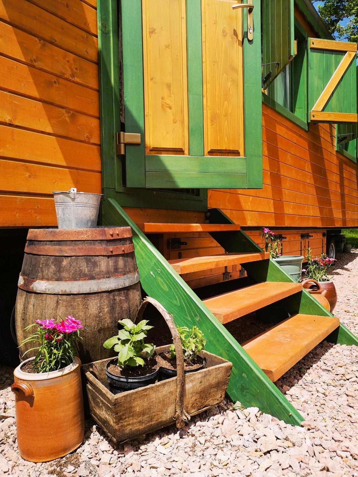 Roulotte & Foret - Evasion Boheme En Bourgogne Antully Exterior photo